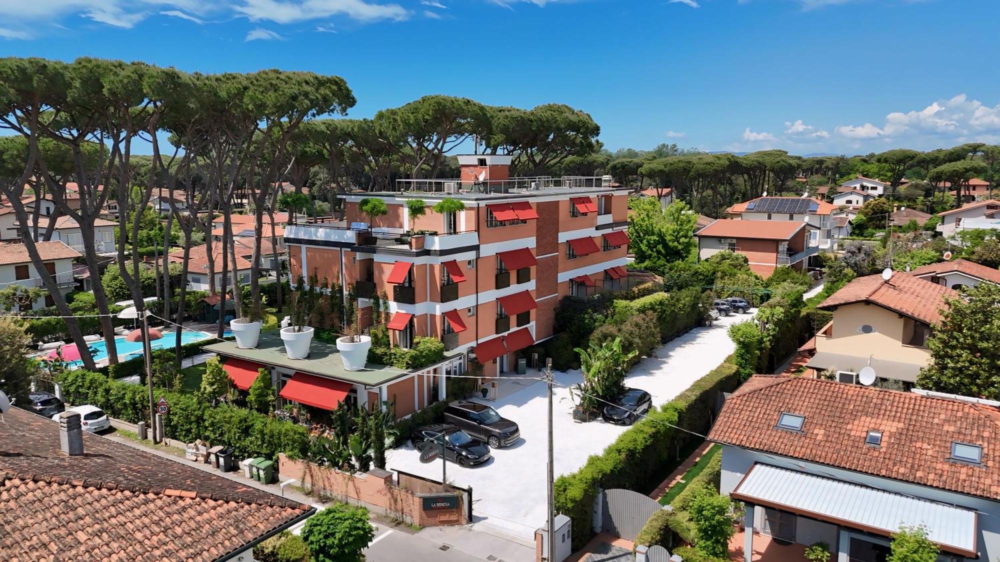 Hotel Le Pleiadi Forte dei Marmi Exterior foto